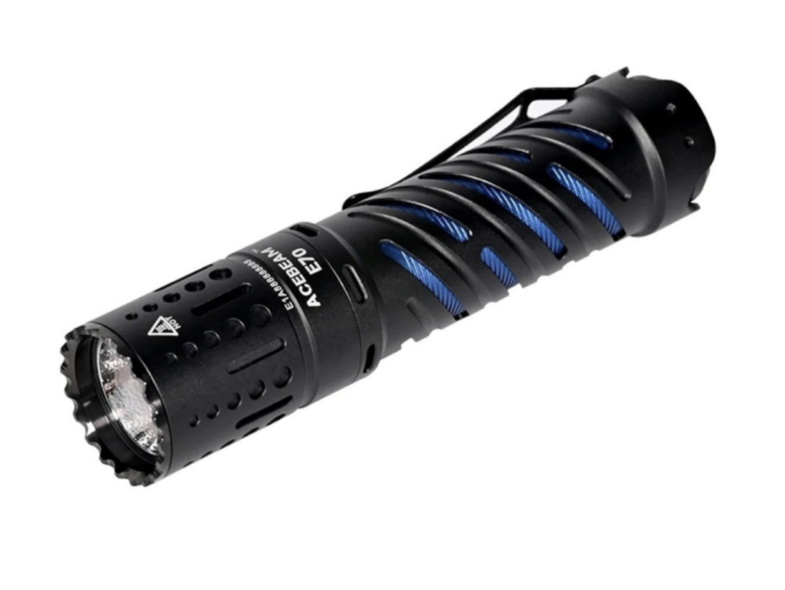 AceBeam E70 Compact Torch - Black AL (4600 lumens, 240 Metres)